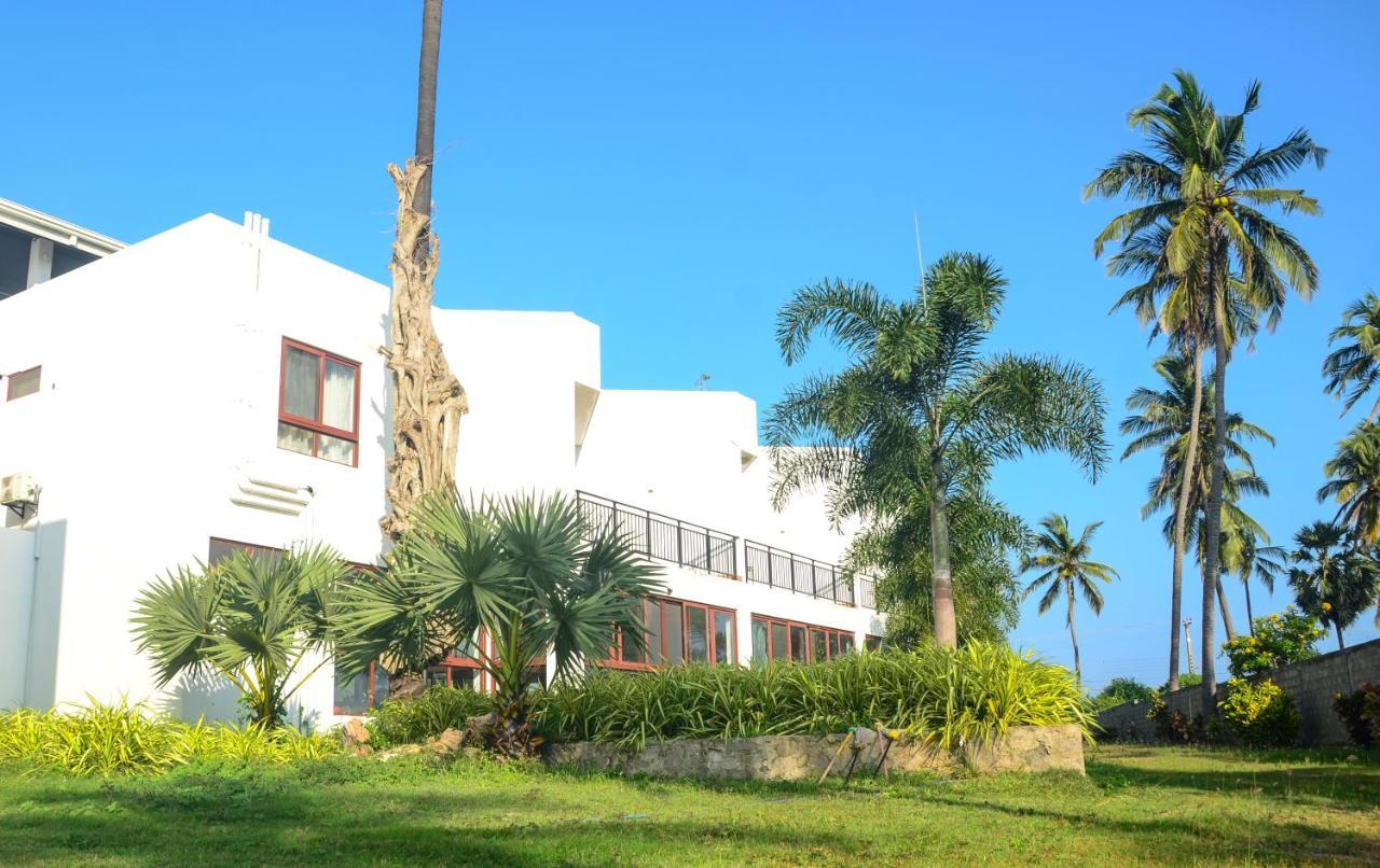 Capital Wind Kalpitiya "Wind Beach" Exterior photo